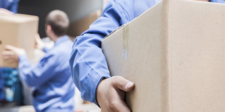 Ausleihen von Mitarbeiter für Muskelarbeiten